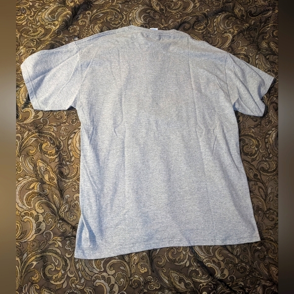 B.C Lions Football T-shirt 🩶🧡 - Picture 2 of 4